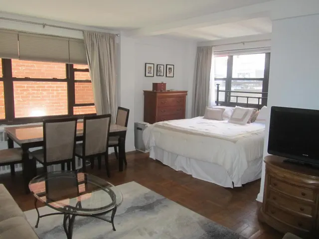 135 East 54th Street