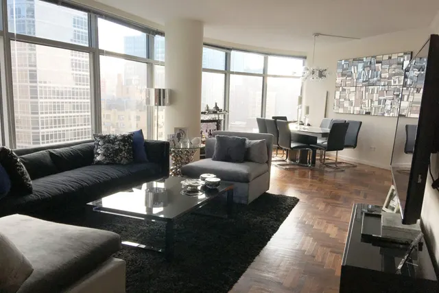 250 East 54th Street