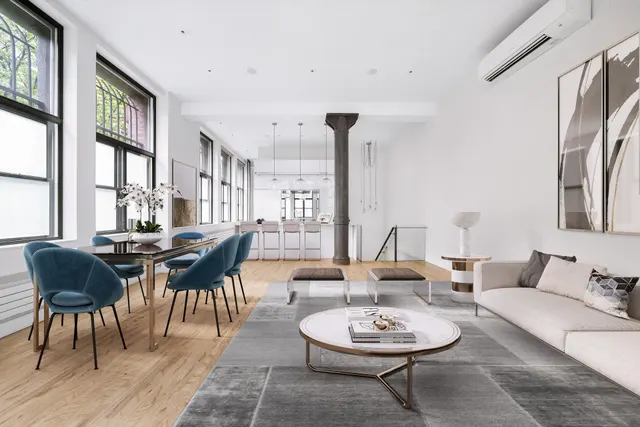 10 Bleecker Street