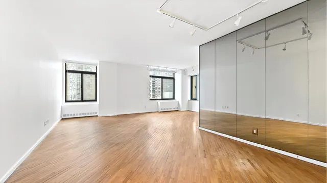 400 East 70th Street
