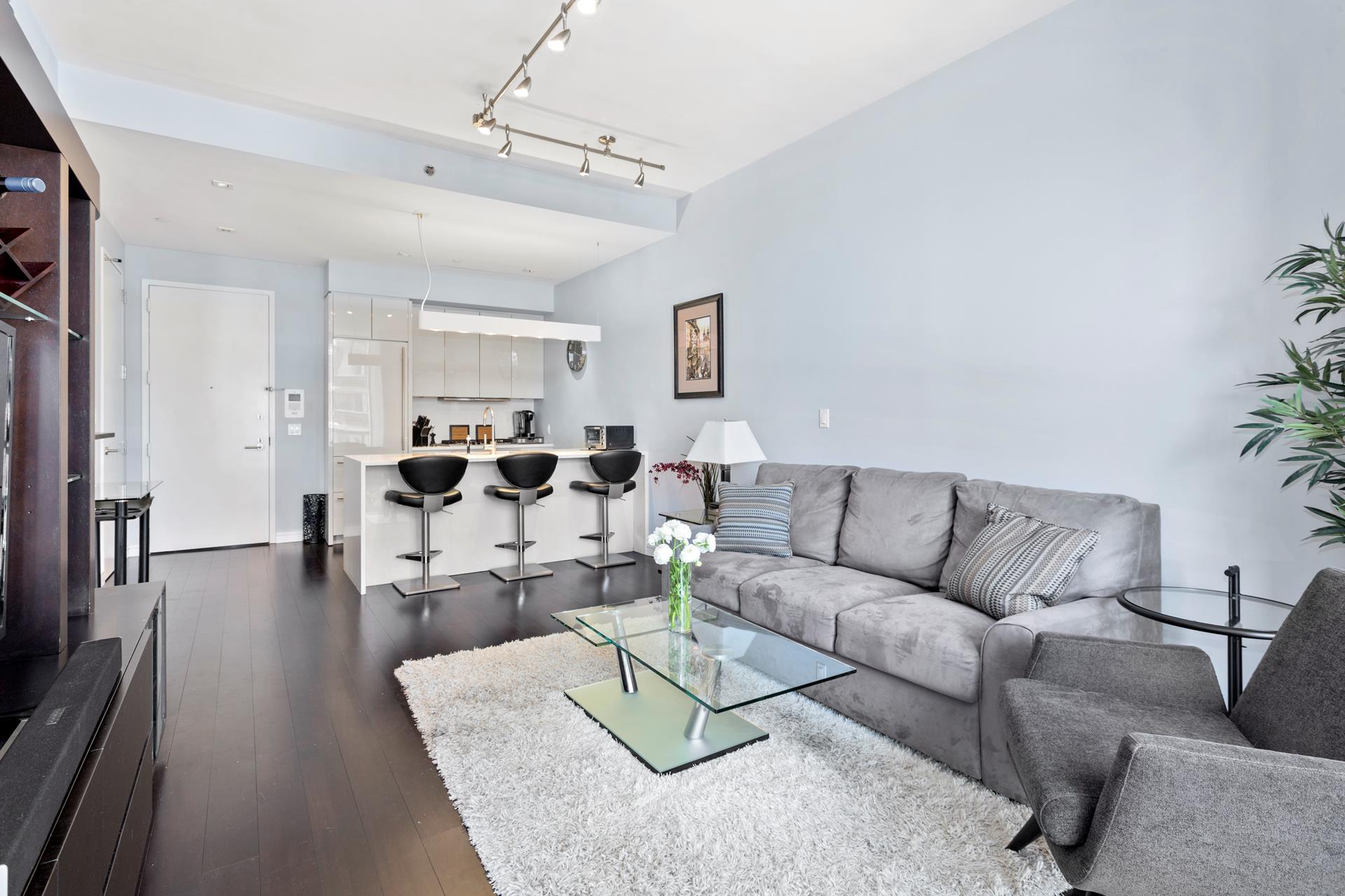 300 East 23rd Street