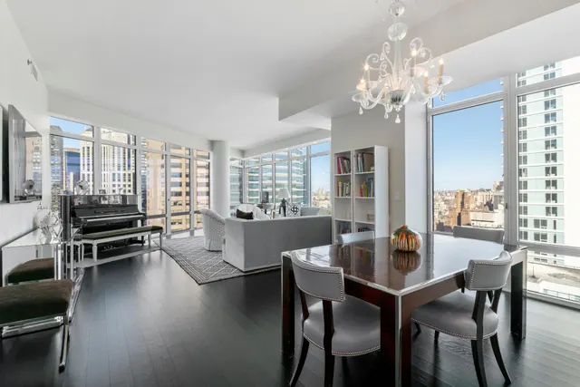 207 East 57th Street