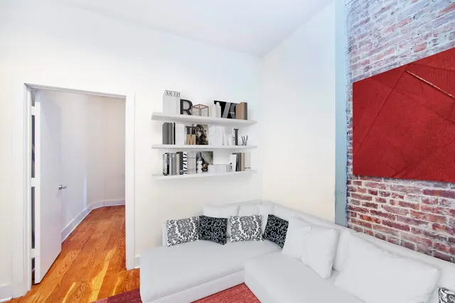 953 Columbus Avenue