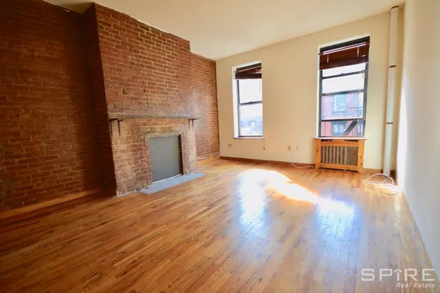 457 West 50th Street