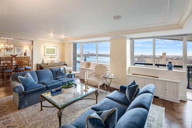 1725 York Avenue
