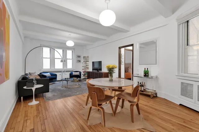 44 Gramercy Park North