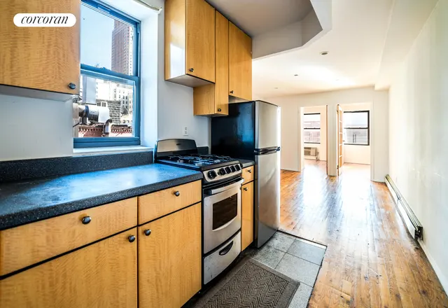 407 West 51 Street