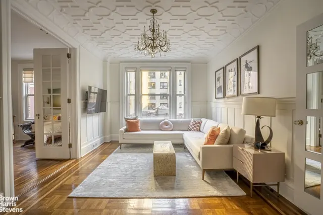200 West 54th Street