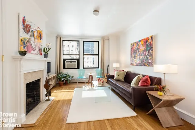 27 West 55th Street