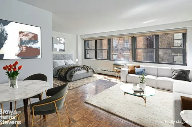 210 East 15th Street