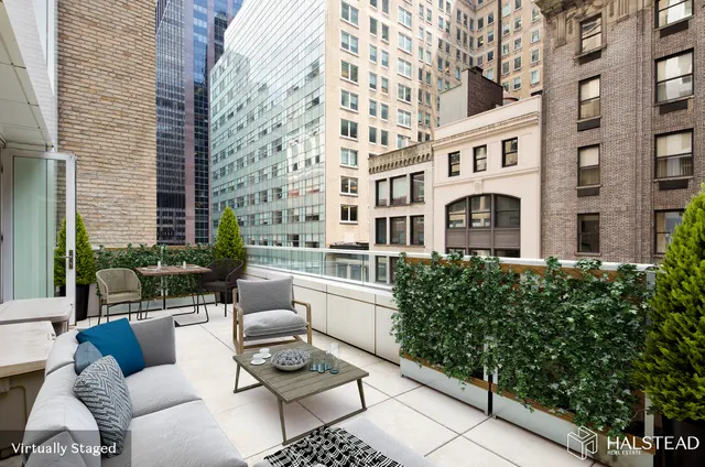 5 East 44th Street