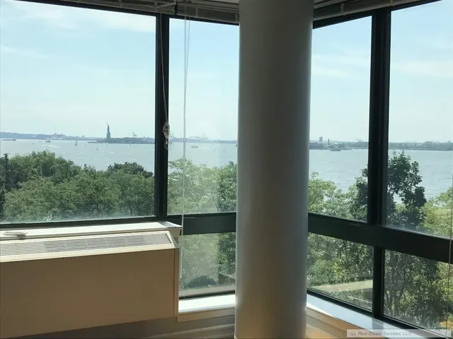 70 Battery Place