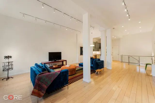 452 West 19th Street