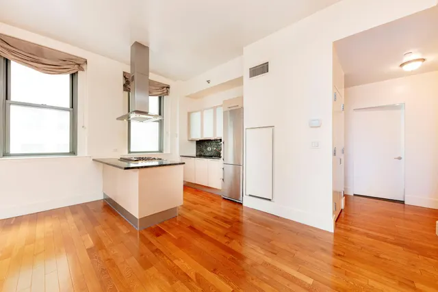 120 Greenwich Street
