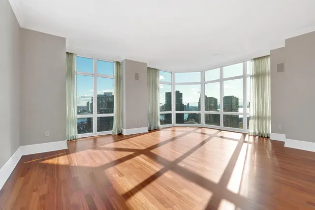 300 East 55th Street