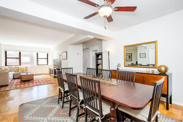 305 East 72nd Street