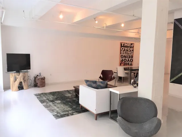 80 Nassau Street