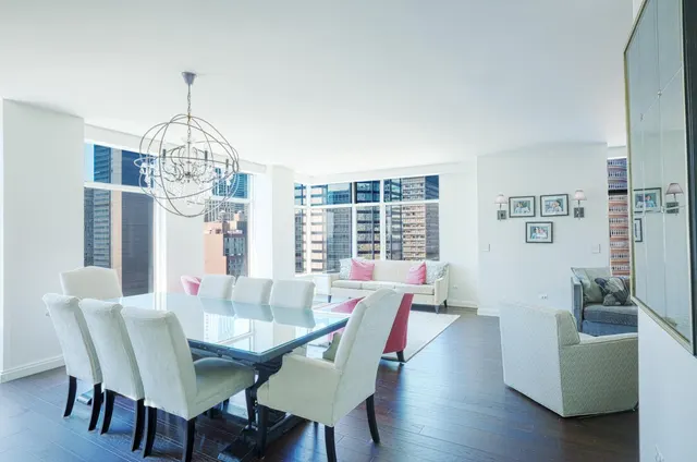 250 East 54th Street