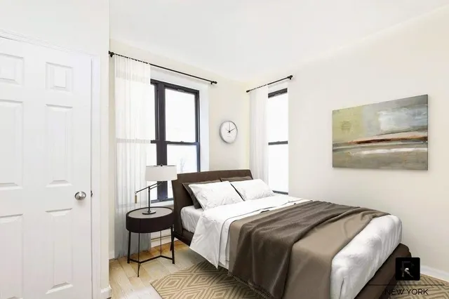 8 Manhattan Avenue