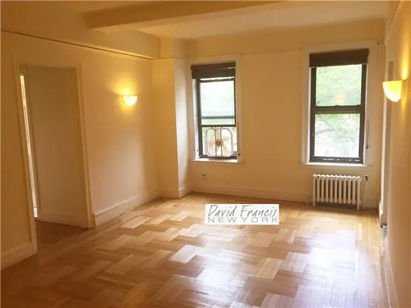 201 East 35th Street