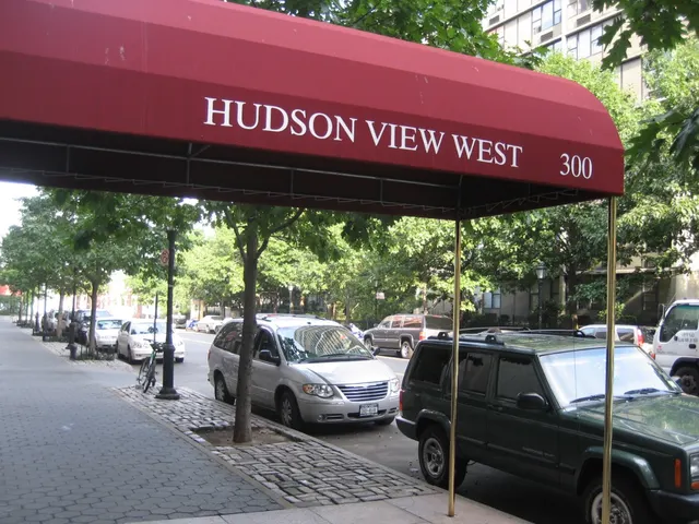 300 Albany Street