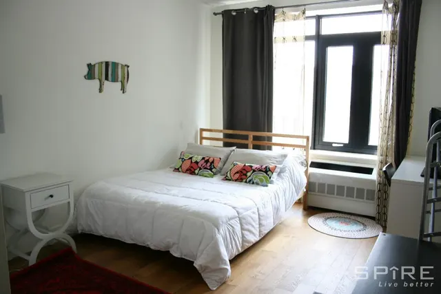 47-34 11th Street