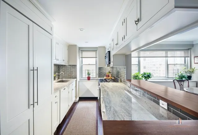 165 East 32nd Street