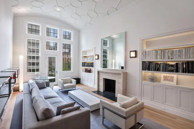 45 East 9th Street