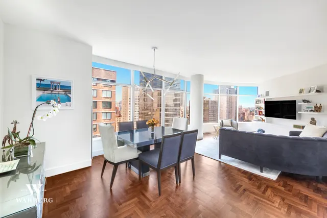 250 East 54th Street