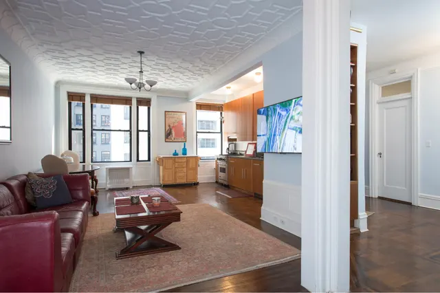 200 West 54th Street