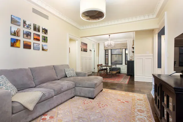 200 West 54th Street