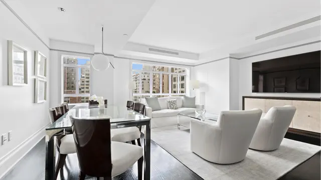 21 East 61st Street
