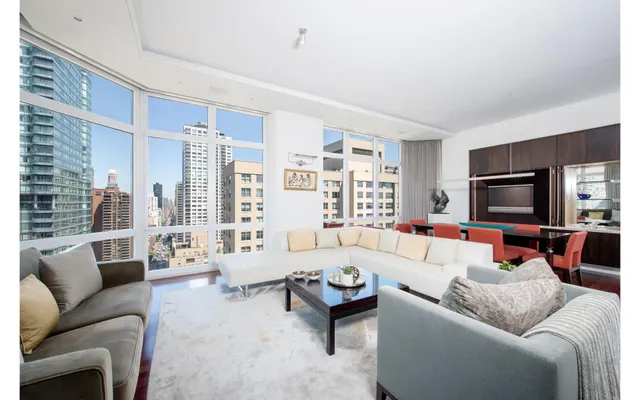 300 East 55th Street