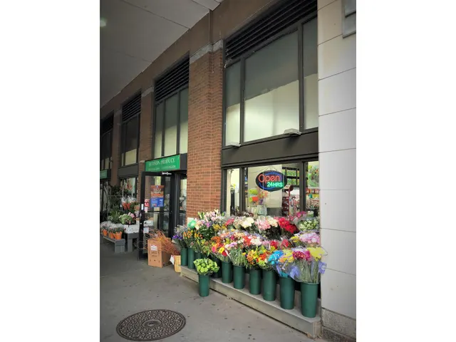 300 Albany Street