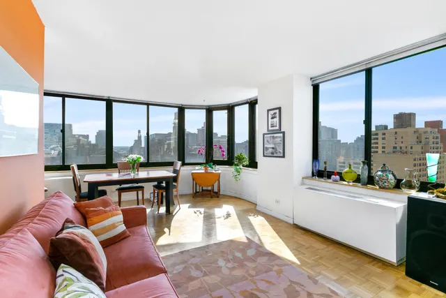 159 East 30th Street