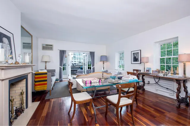 35 West 54th Street