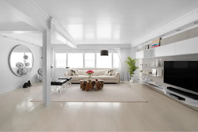 220 East 67th Street