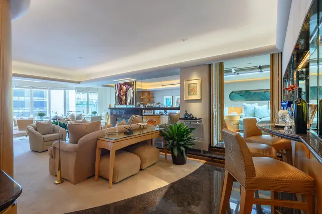 24 West 55th Street