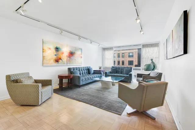 35 Sutton Place