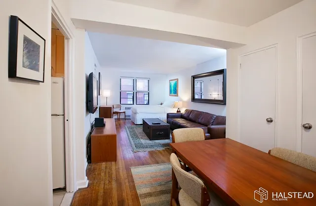 54 East 8 Street