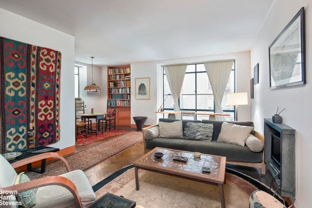 24 West 55th Street