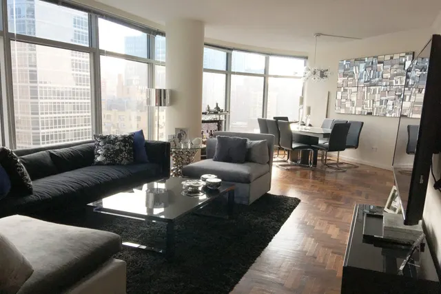 250 East 54th Street