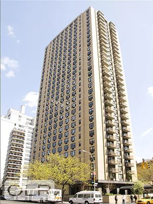 201 East 17th Street