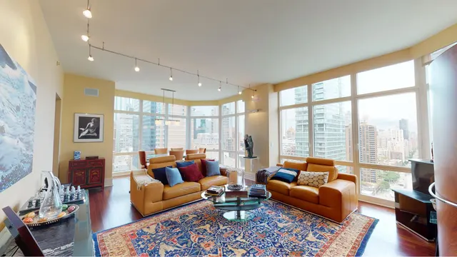 300 East 55th Street