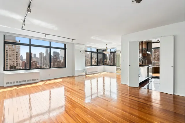 400 East 70th Street