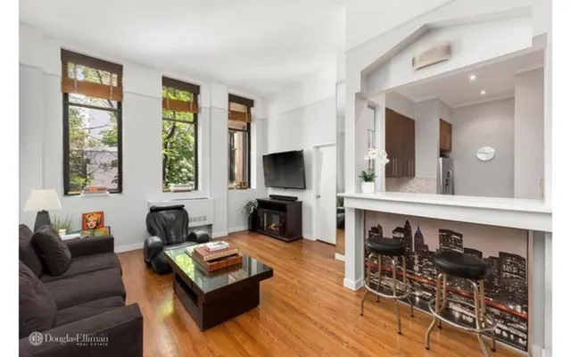 113 Fourth Avenue