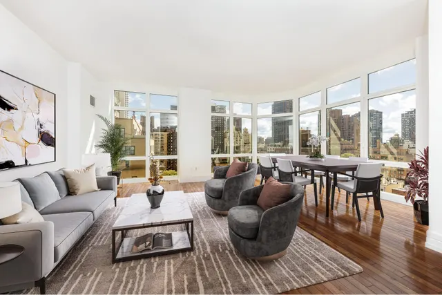 300 East 55th Street