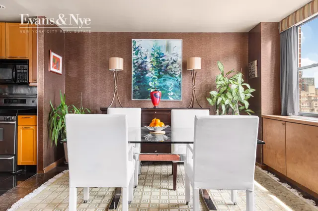 32 Gramercy Park South