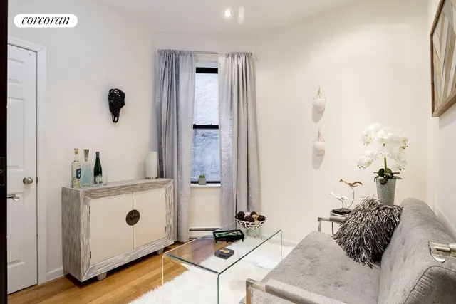 21 West 106th Street