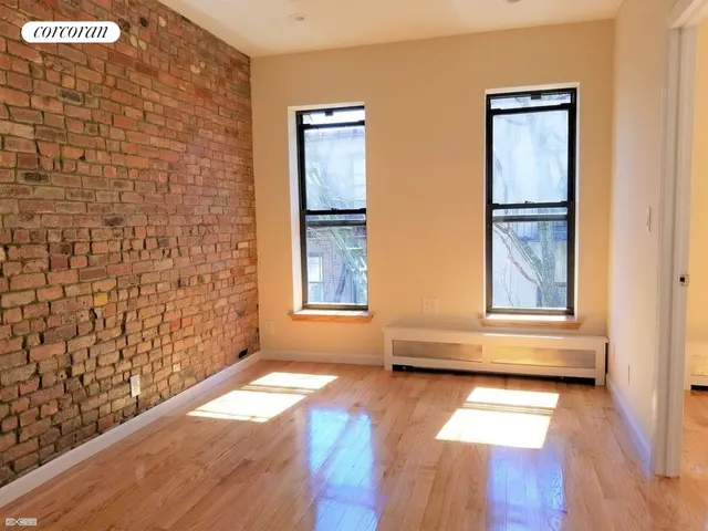 22 Leroy Street